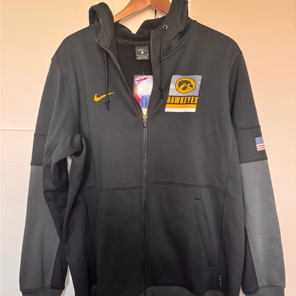 Iowa Hawkeye Wrestling Nike Black Men's Zip Jacket